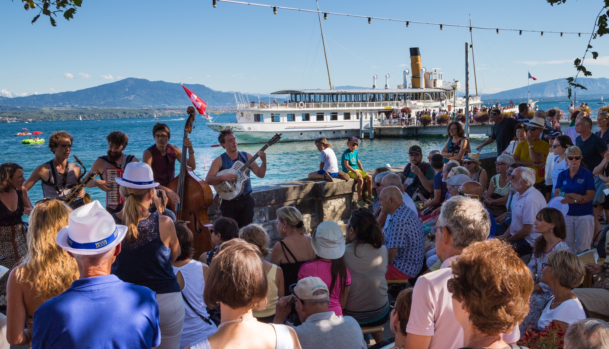 Festival Rive Jazzy au bord du Léman (1).jpg