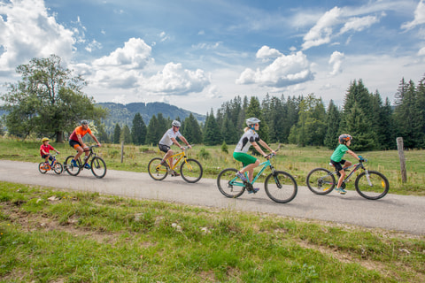 Cuvaloup &agrave; v&eacute;lo