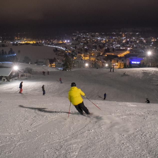Nächtlicher Ski-Spass in L’Orient