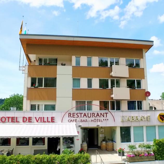 Restaurant Hôtel de Ville - La Baie du Lac***