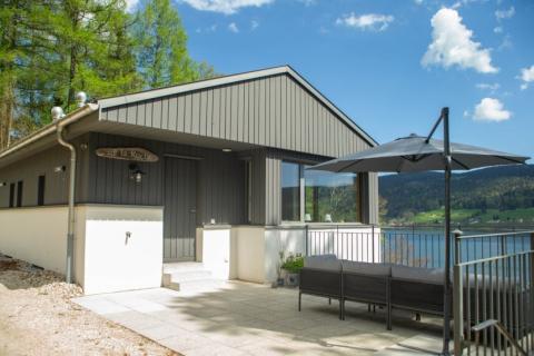 Sur la Roche - Terrasse et vue lac
