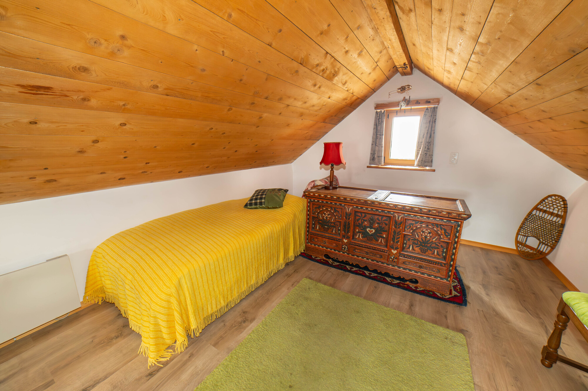 Les Fûves - chambre vue un lit