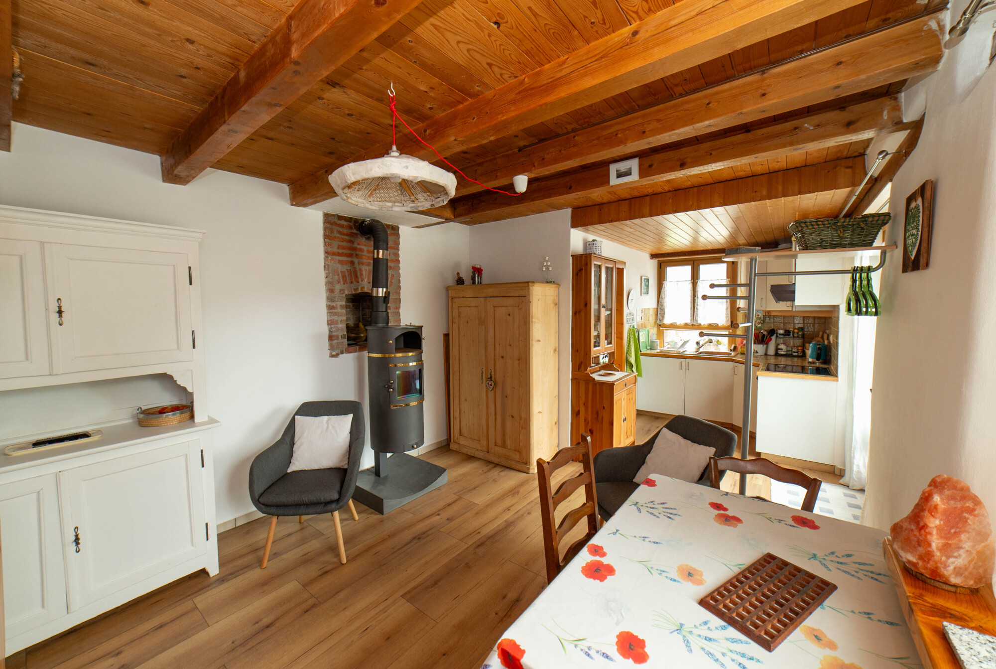 Les Fûves - séjour et cuisine 2