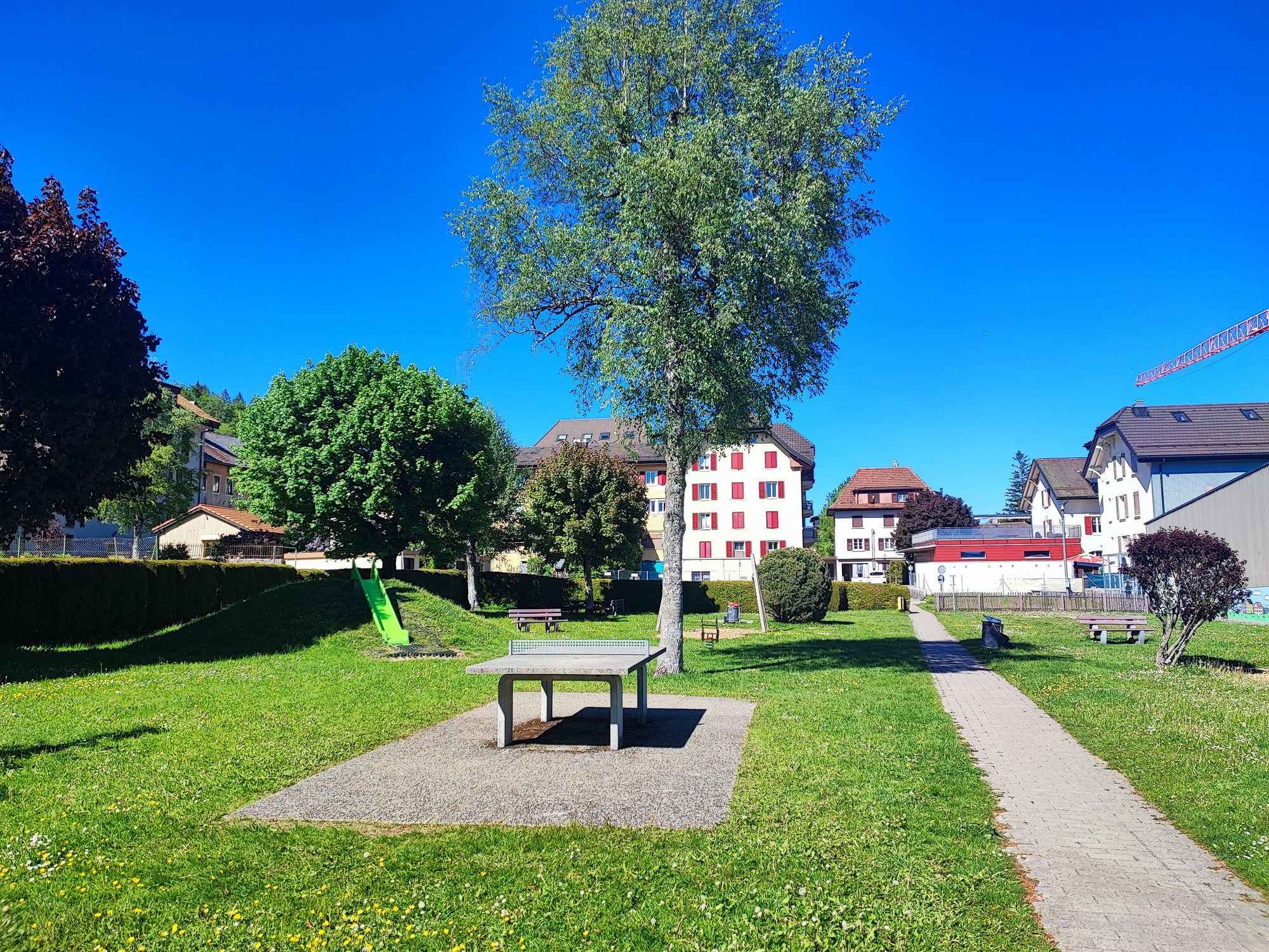 Place de jeux du Sentier