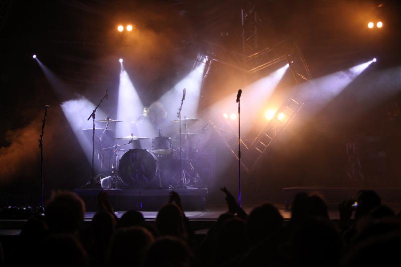 Concert Mathew Newsam and The Music Machine