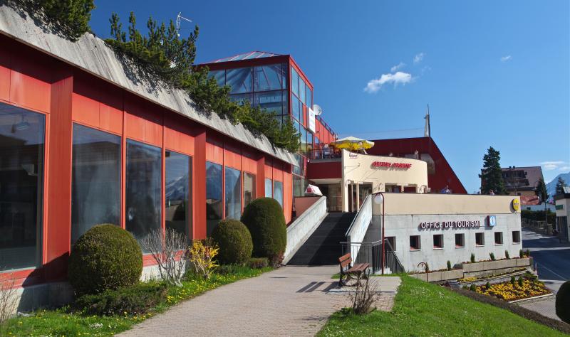 Leysin tourisme / centre sportif - été - Leysin