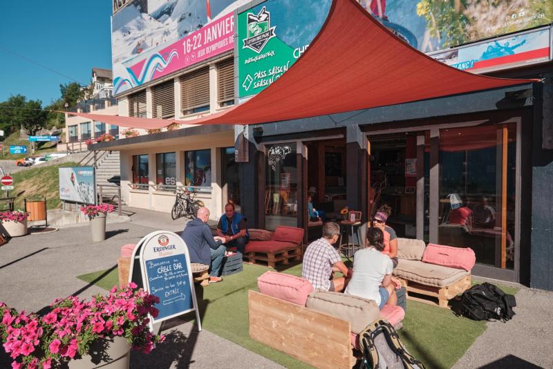 Cable bar / terrace - summer - Leysin