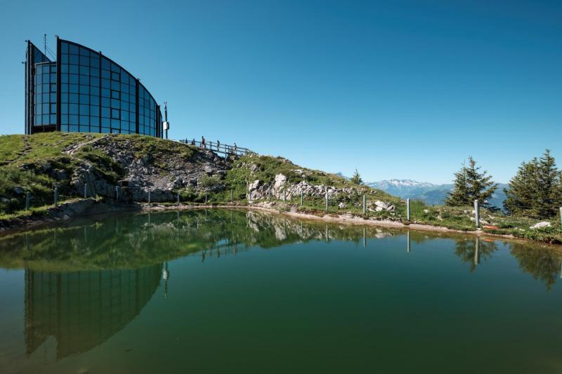 Lake Yaka with Kuklos - summer - Leysin