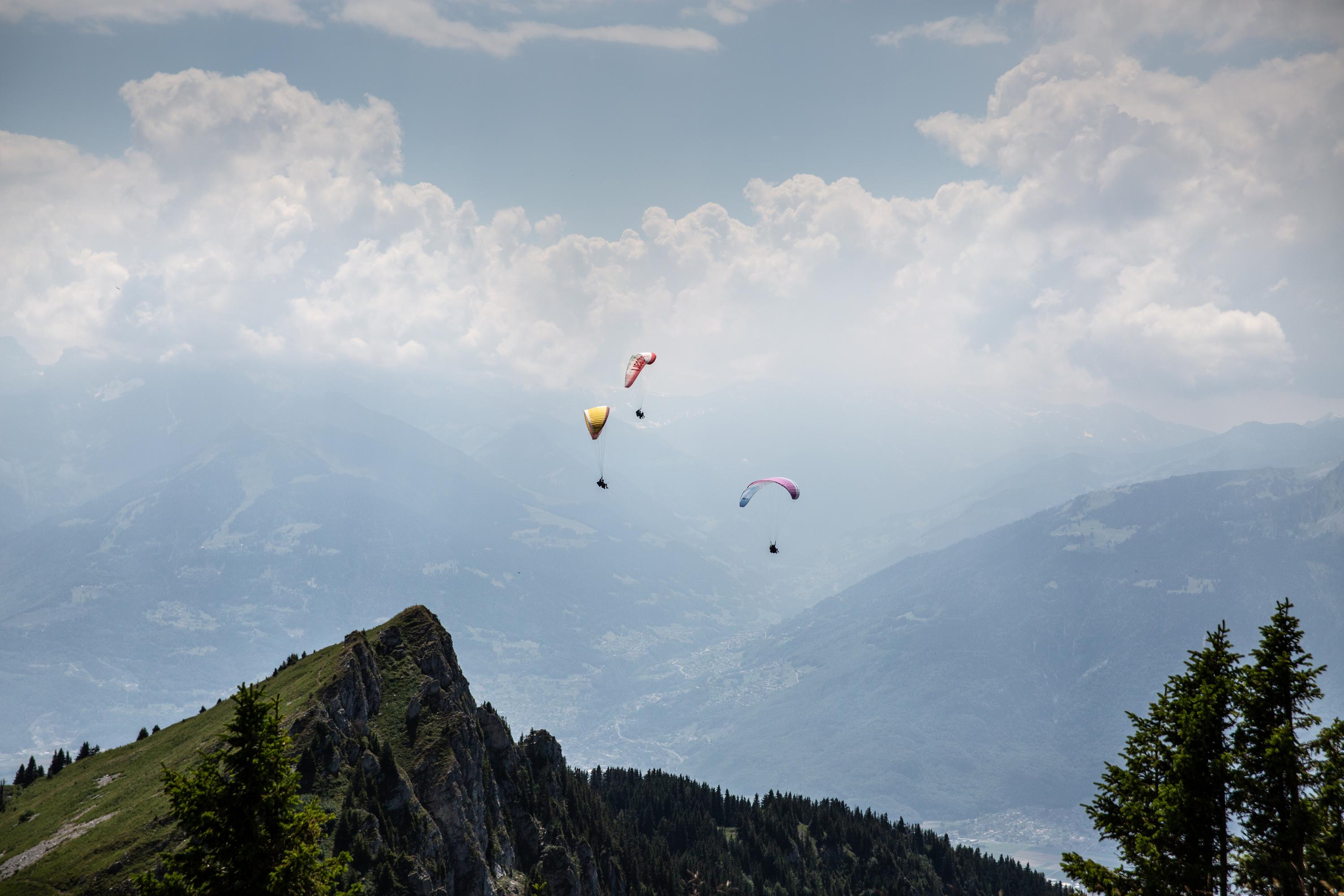 Gleitschirmfliegen in den Alpes Vaudoises