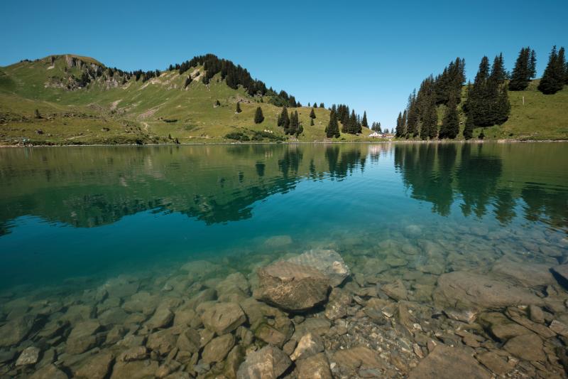 Les Mosses Lake Lioson summer