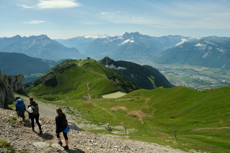 Via Ferrata de la Tour d’Aï vu sur la Berneuse - été - Leysin