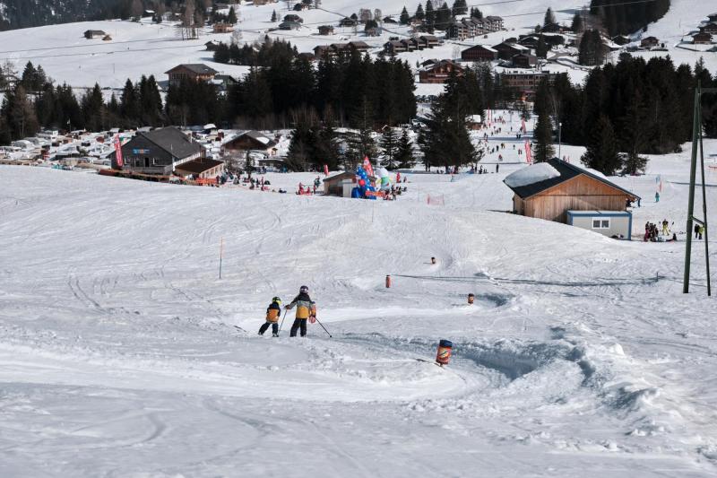 Les Mosses - Enfants qui skient dans les Mosses Parc - Hiver