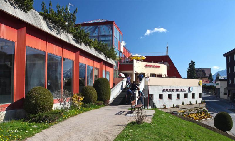 Centre sportif de la piscine - été - Leysin