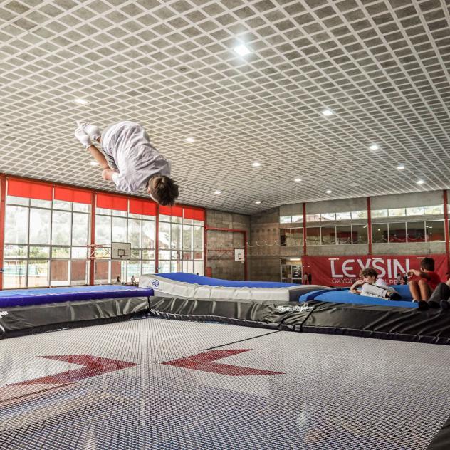 Freestyle trampoline in Leysin