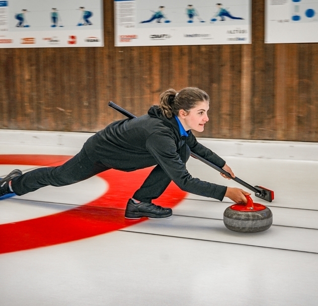 Curling in Leysin