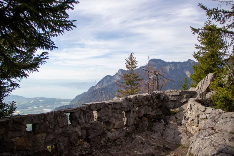 Crevasse - View on Lake Geneva - Wall - Spring - Jonas Froment