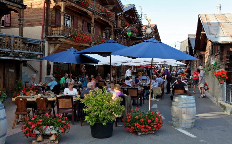 Le Leysin Restaurant - Sommer - Leysin