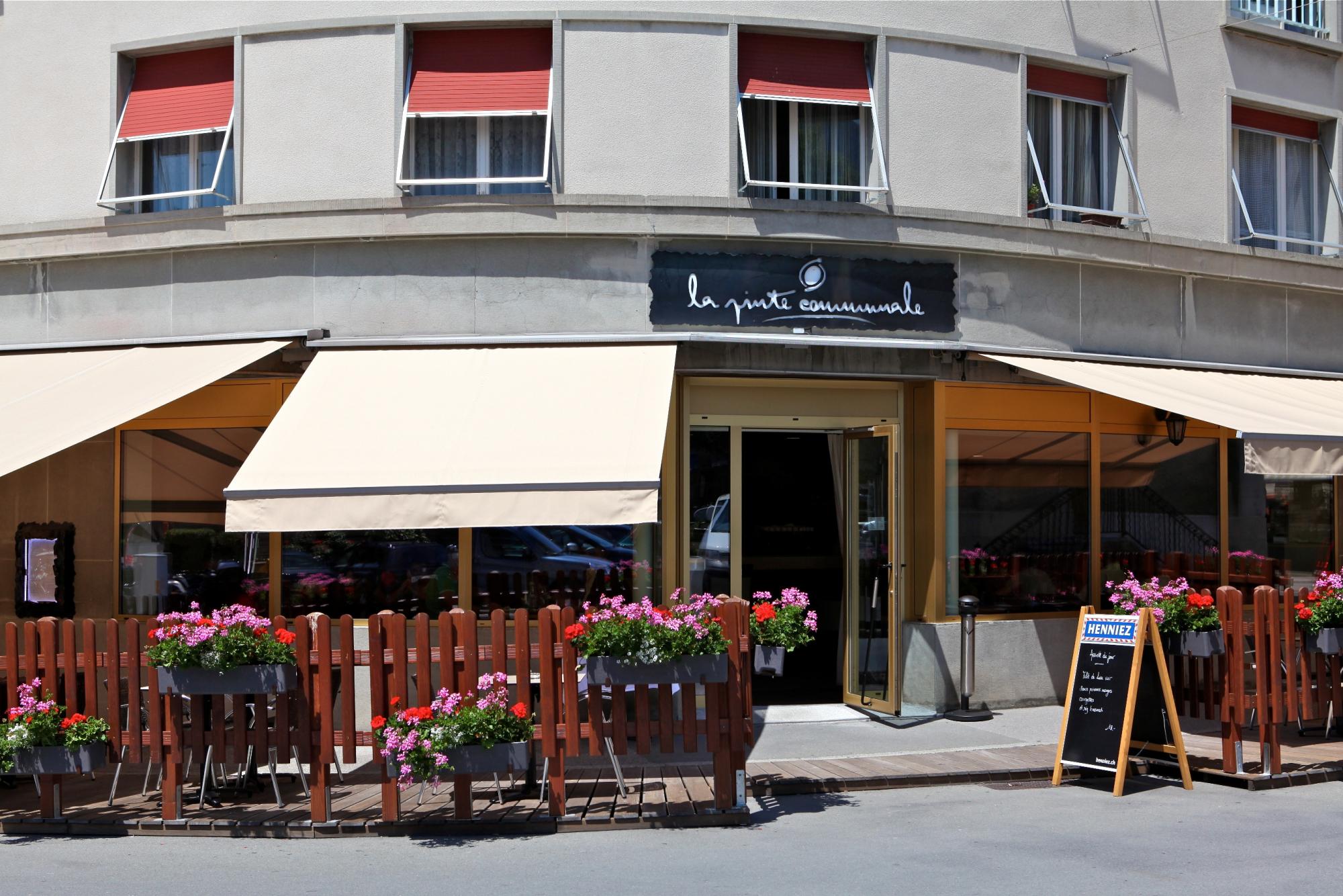 La Pinte Communale restaurant - summer - Aigle