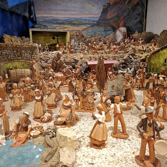 The Nativity Scenes of the Cloître Aigle