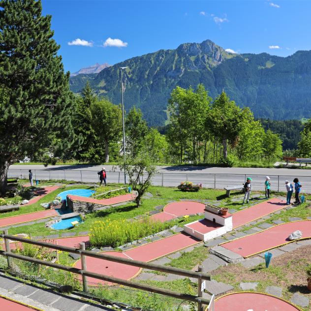 Minigolf in Leysin