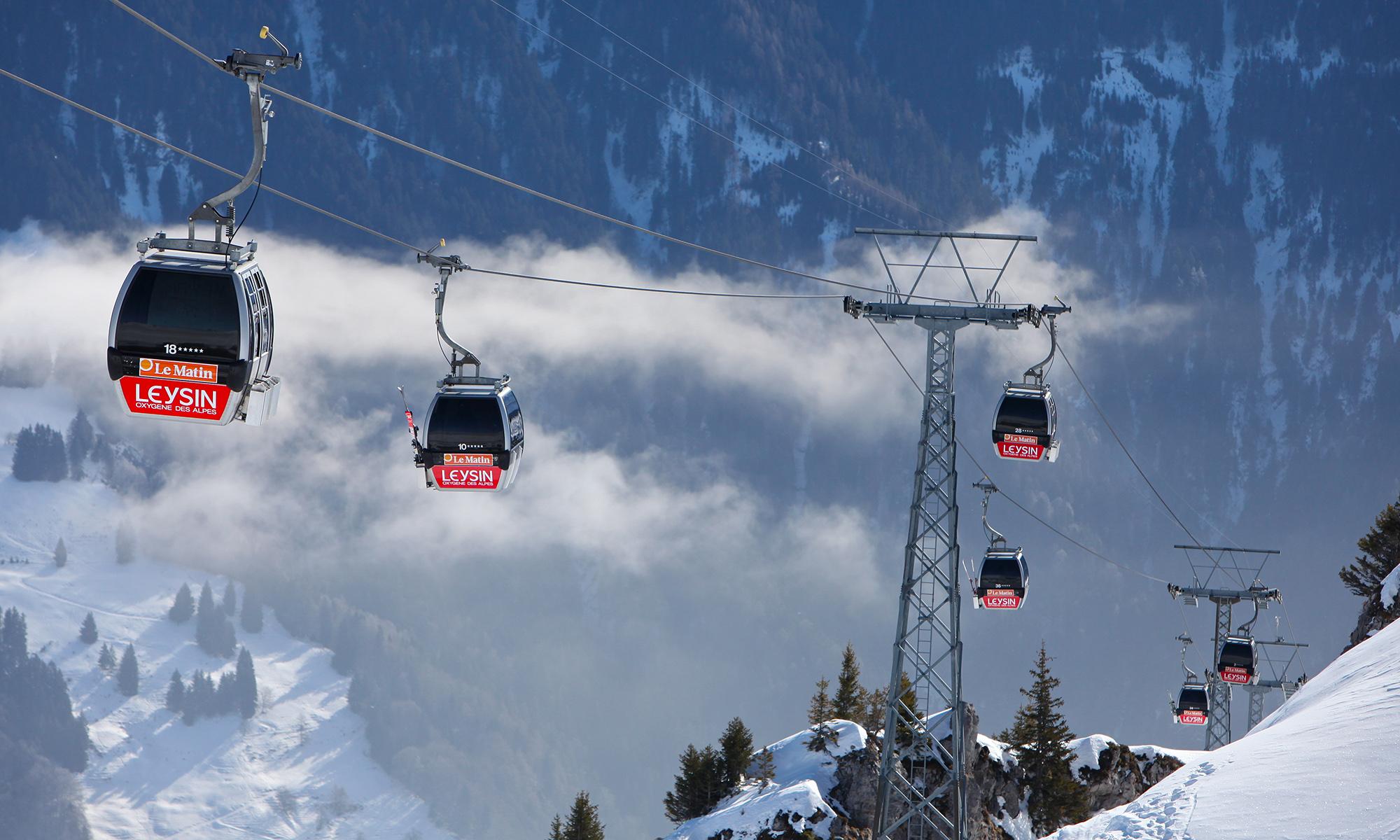 Cable cars - winter - Leysin