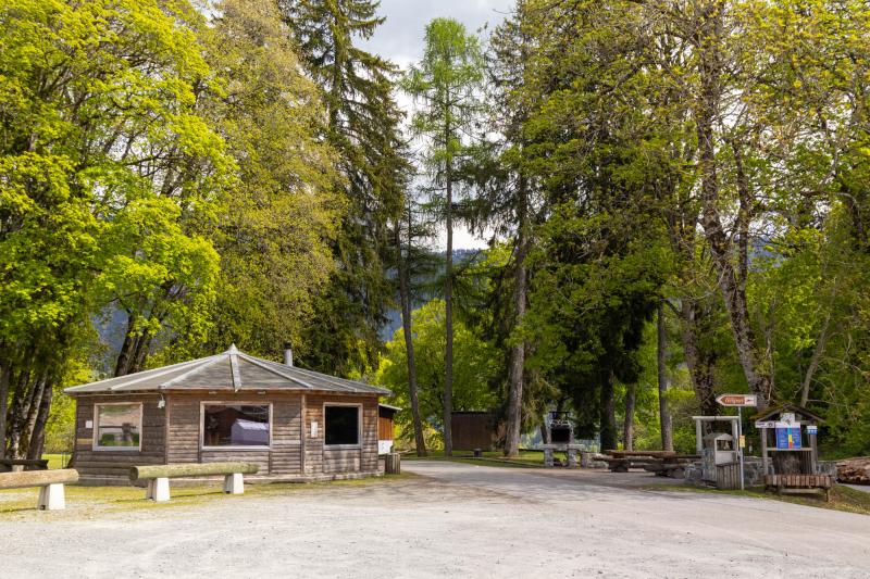 Place des feuilles - Leysin - Yourte et pique-nique - été