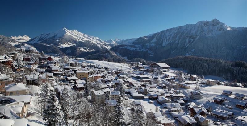 Leysin - village - winter