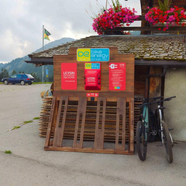 E-bike charging station - Les Fers