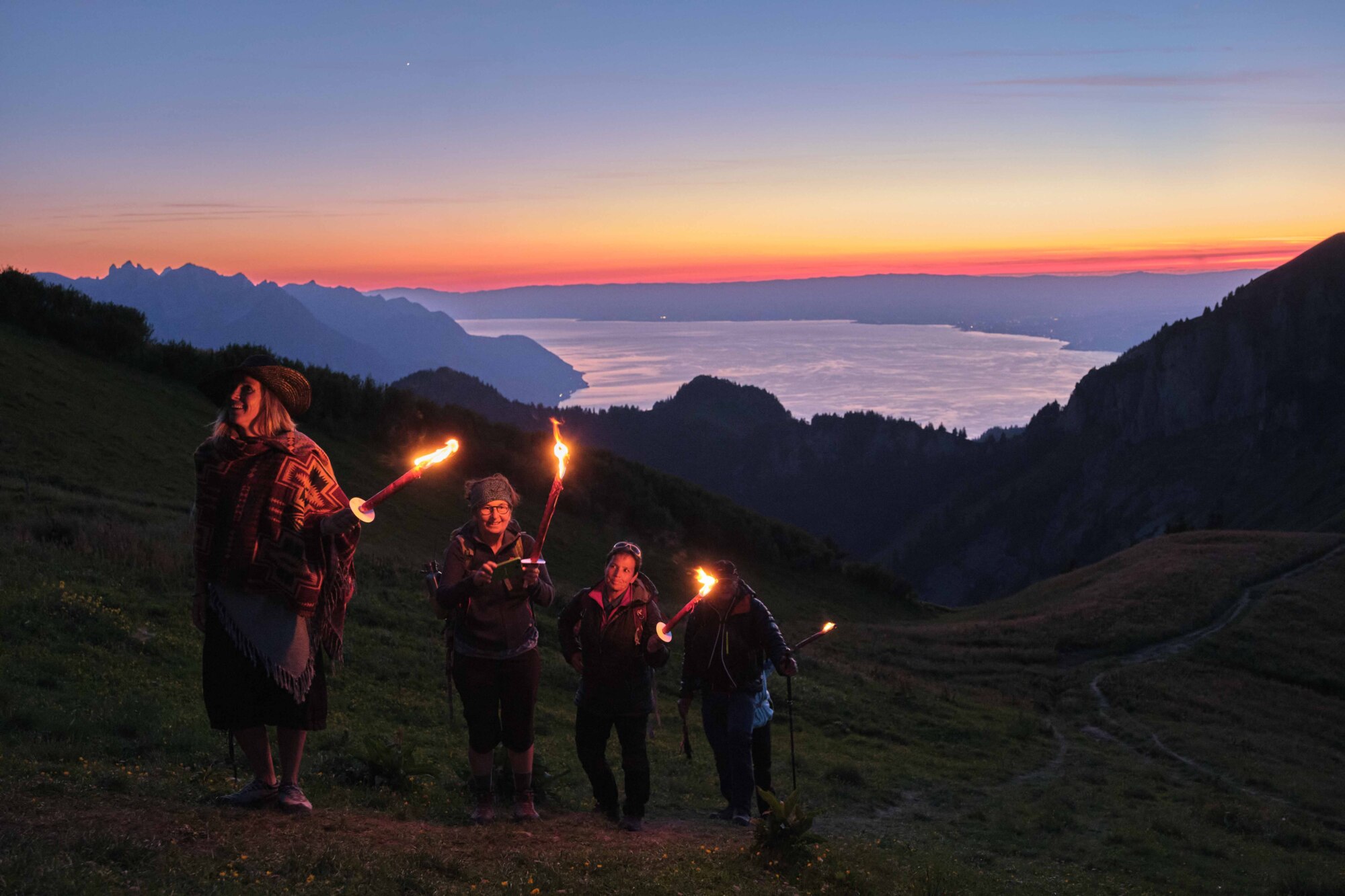 Secret of the Hamlet of Aï - Torchlight climb - summer