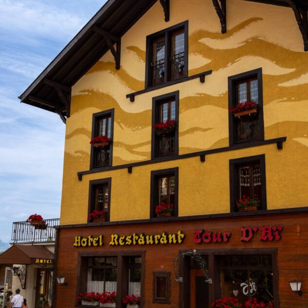Hôtel La Tour d'Aï