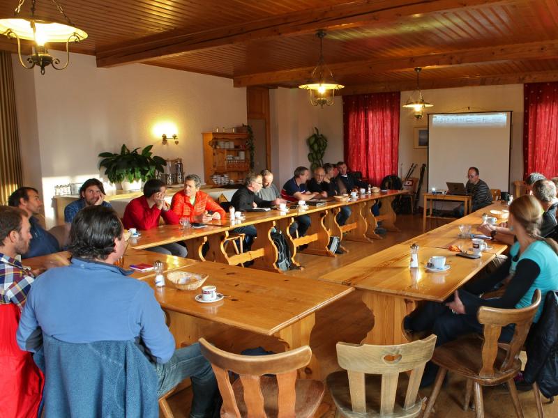 Hôtel la Tour d'Aï / grande salle - Leysin