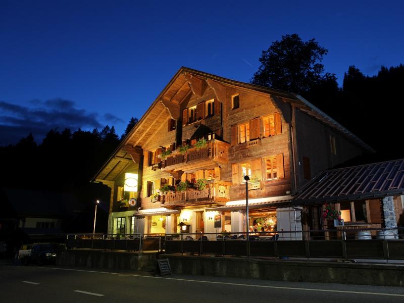 Hôtel Garni by night - La Comballaz