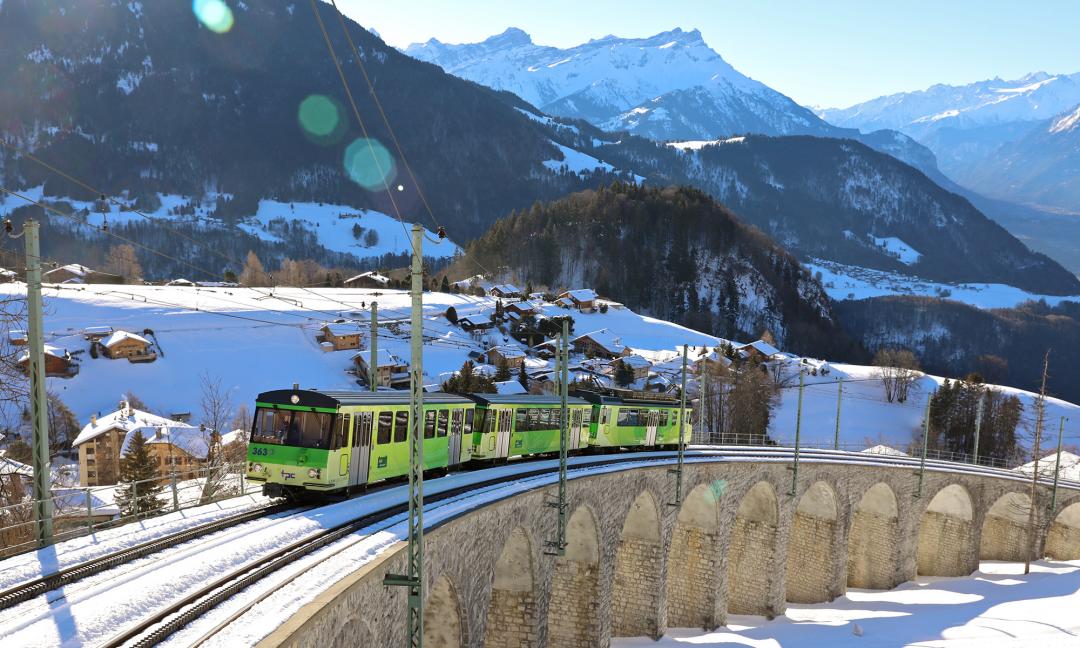 Train AL - winter - Leysin