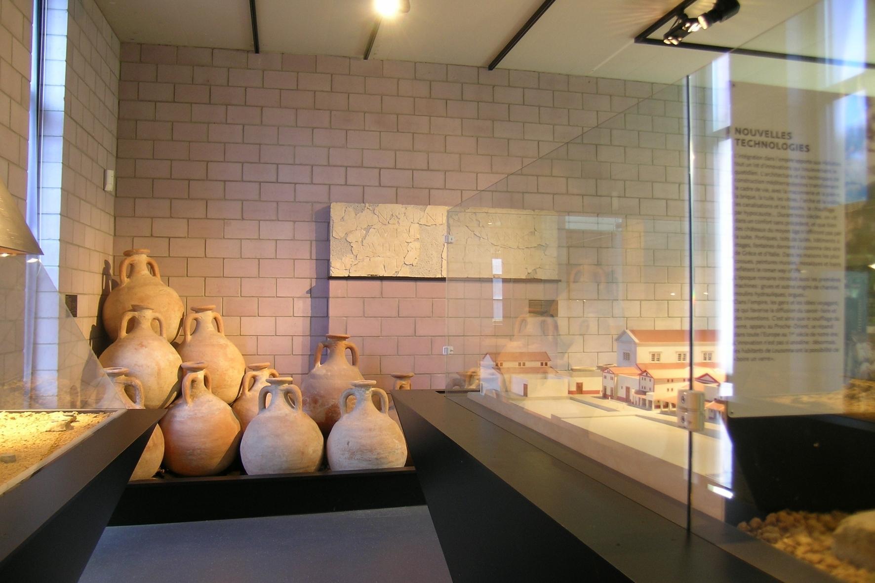 {"en":"Roman museum Lausanne-Vidy","fr":"Mus\u00e9e romain Lausanne-Vidy","de":"R\u00f6misches Museum Vidy"}