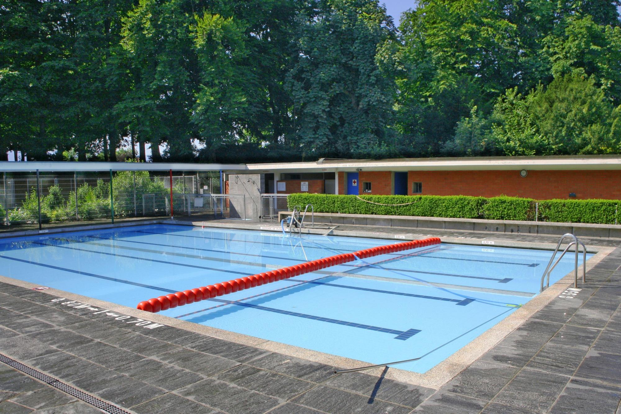 Montétan swimming pool