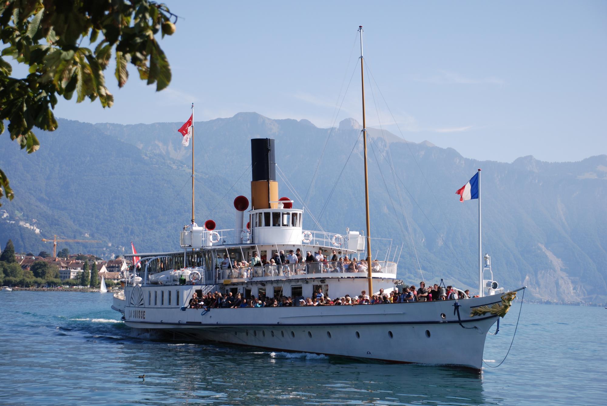 Private cruises by the CGN on Lake Geneva