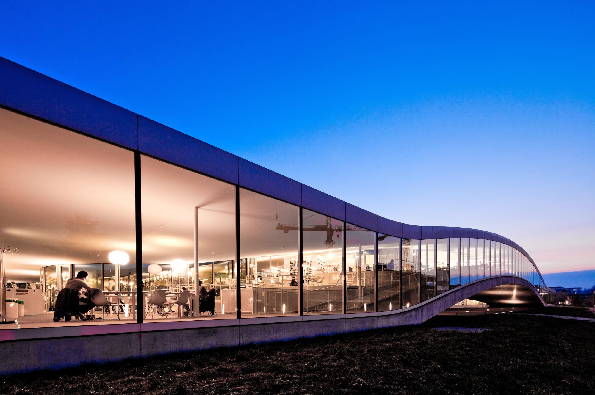 Rolex Learning Center