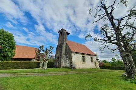 sentier-4_eglise-de-villarzel_copyright-valbr