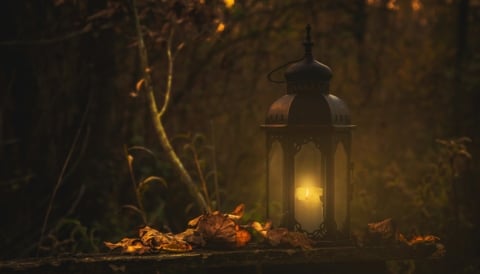 MOOD-Halloween_marko-blazevic-S7mAngnWV1A-unsplash