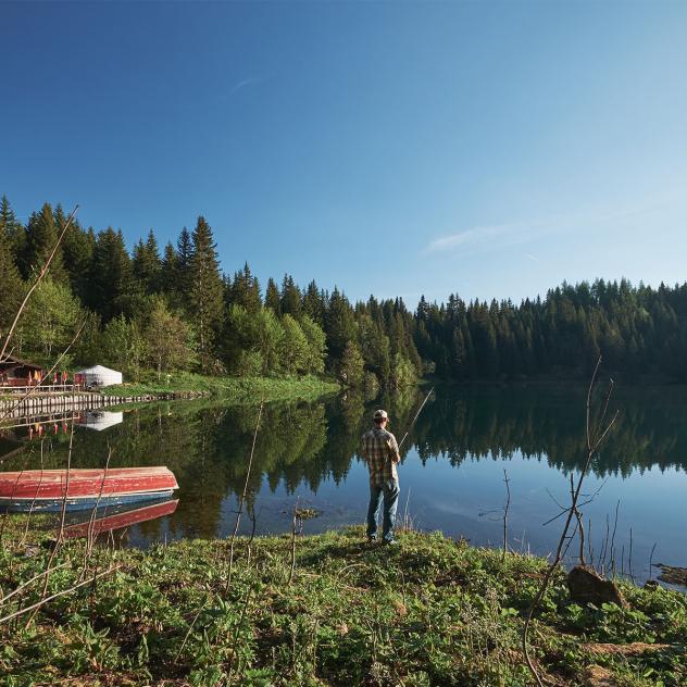 Bretaye - Lac des Chavonnes via the gravel road