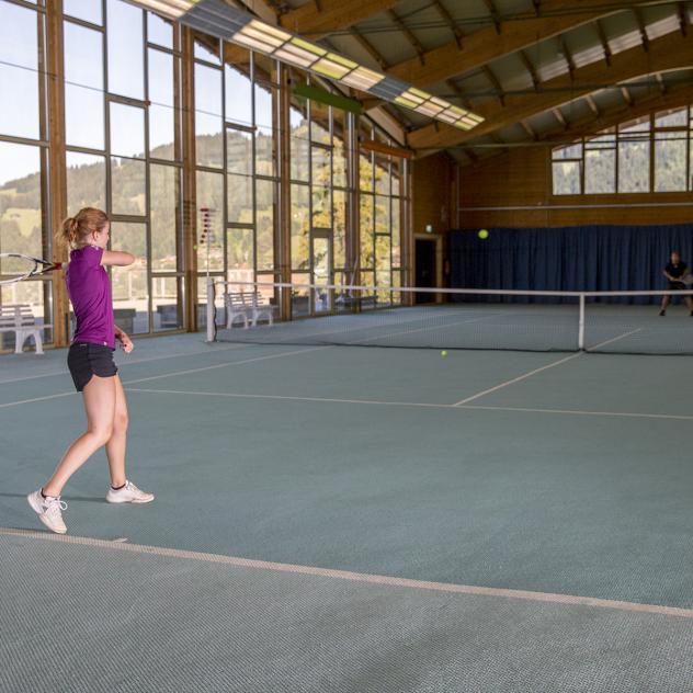 Location d'un court de tennis au Centre des Sports de Villars