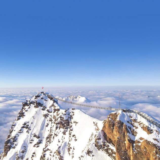 Peak Walk by Tissot Glacier 3000 myvaud