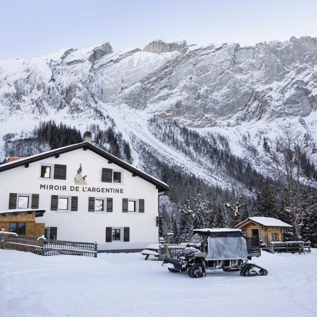 Restaurant and Hotel Miroir d'Argentine