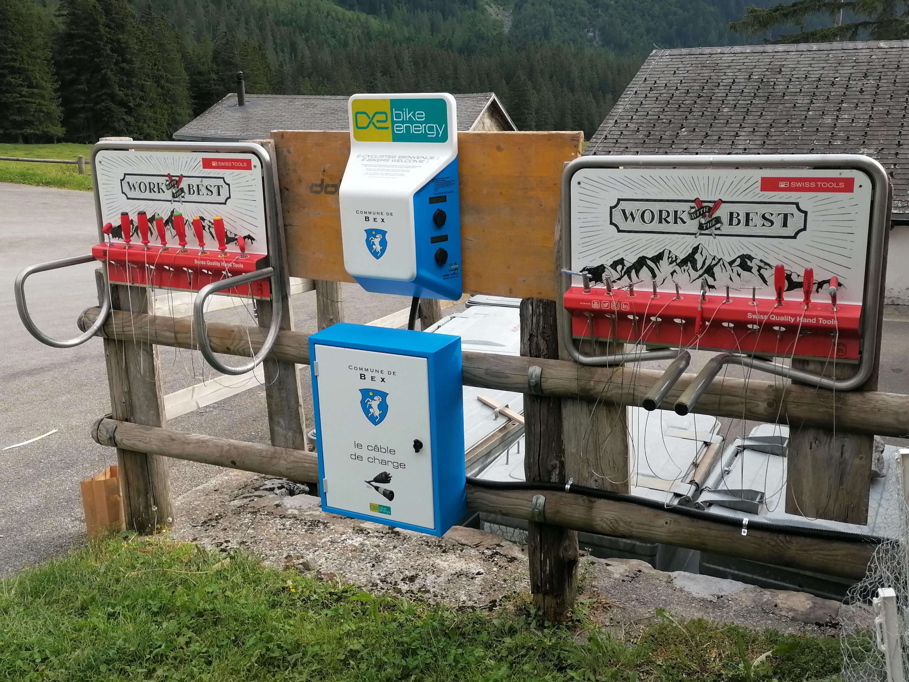 Ladestationen für E-Bikes in den Alpes Vaudoises