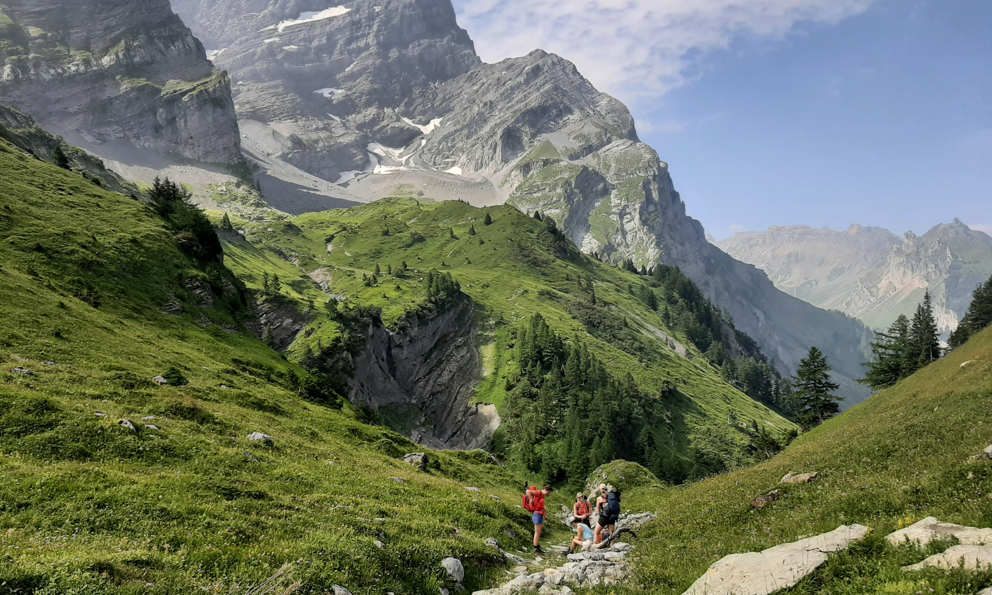 Le sentier jusqu'à la Vare