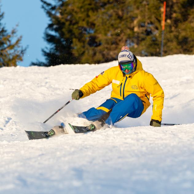 Private ski and snowboard lessons with Villars Ski School