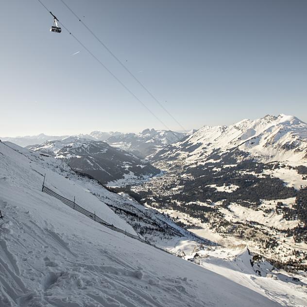 Piste "Black Wall" in Glacier 3000