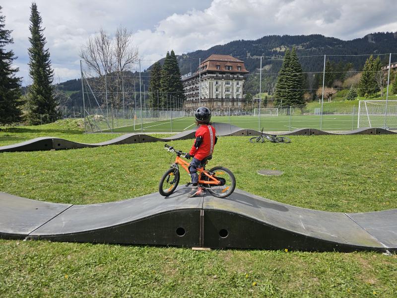 Pumptrack - Piste palace Villars 