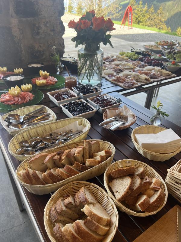 Brunch à la Maison de Montagne de Bretaye