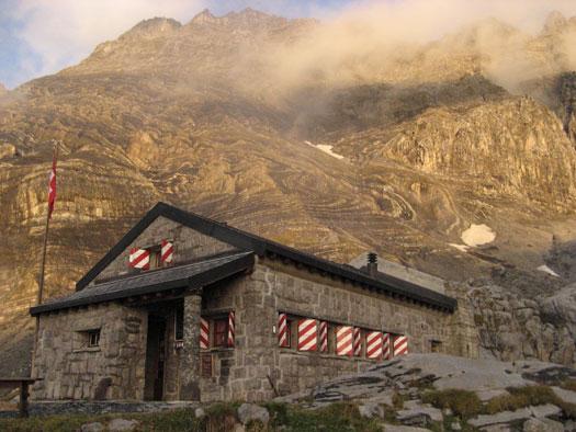 Cabane de Plan Névé